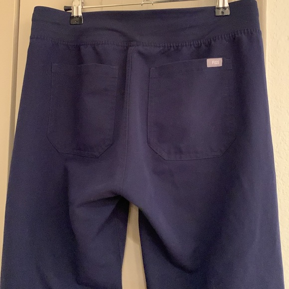 Figs Livingston basic scrub pant - Picture 3 of 3